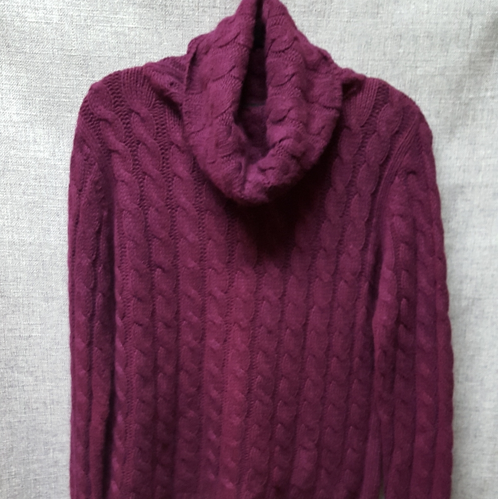 Access Maroon Turtle-Neck Sweater Euc Size M - image 2